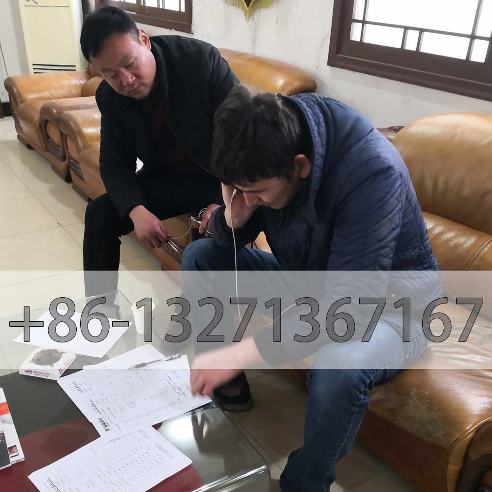 Uzbekistan users come to our company to sign a purchase cont